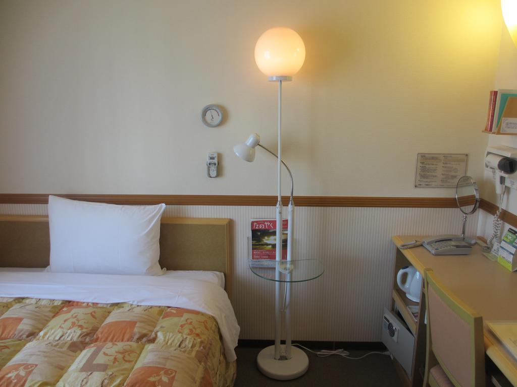 Toyoko Inn Shonan Hiratsuka Eki Kita Guchi No 1 Екстер'єр фото